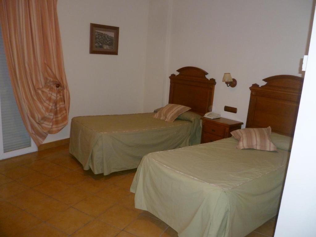 Hotel Paraje La Lambra Rus Bilik gambar